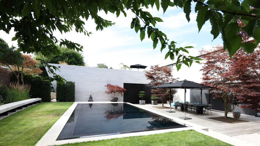 Pool Mit Überlaufrinne, Thalwil, Black Beauty (6)