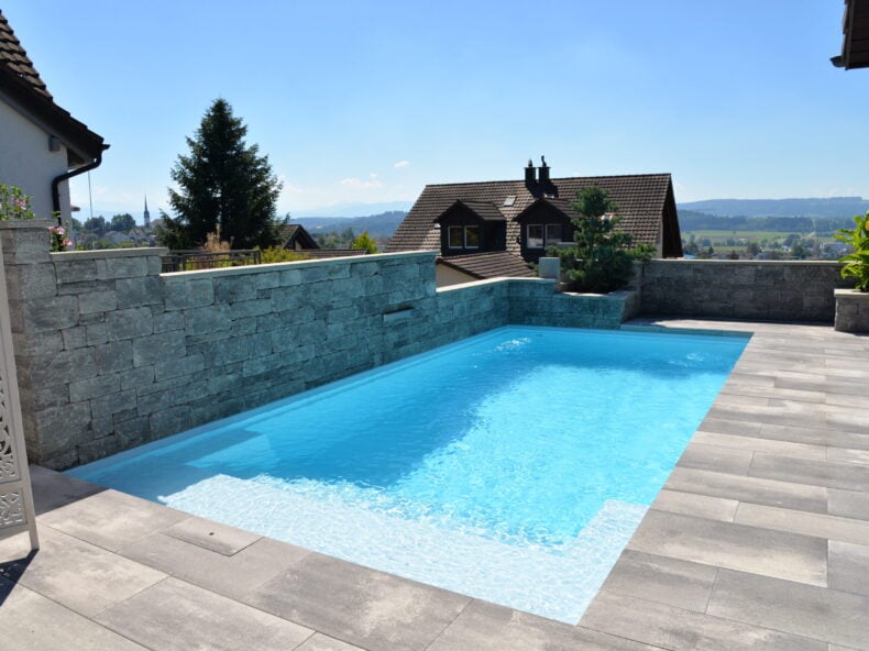 Pool 12200 (32)