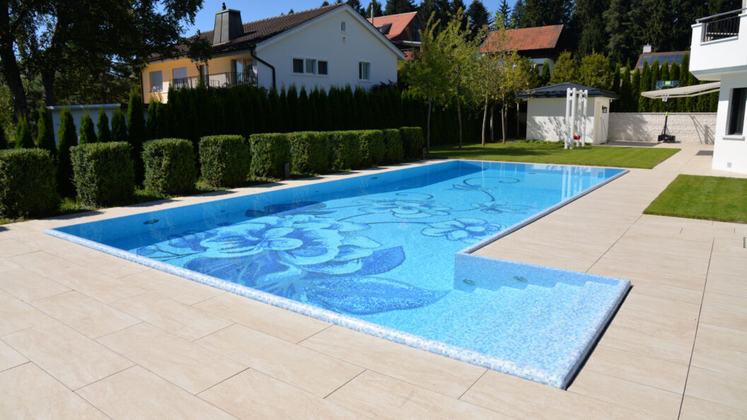 Mosaik Pool M. Überlaufrinne 12830 (5)