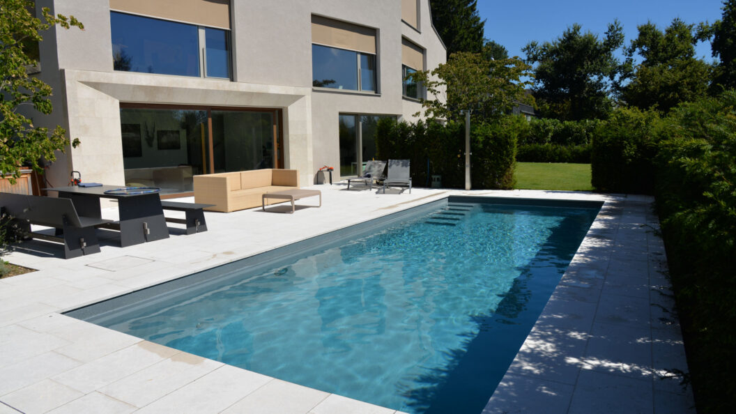 Riviera Pool 12696 (2)